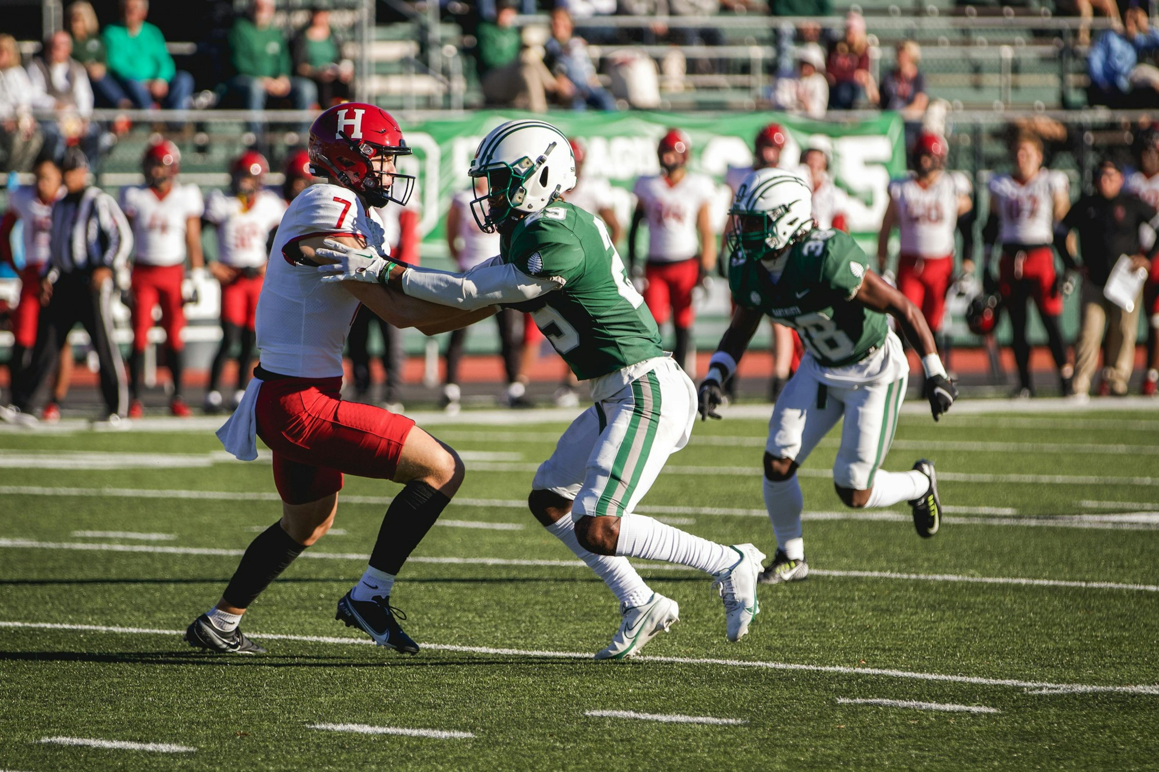 Harvard and Dartmouth Voted Football Preseason Favorites - Ivy League