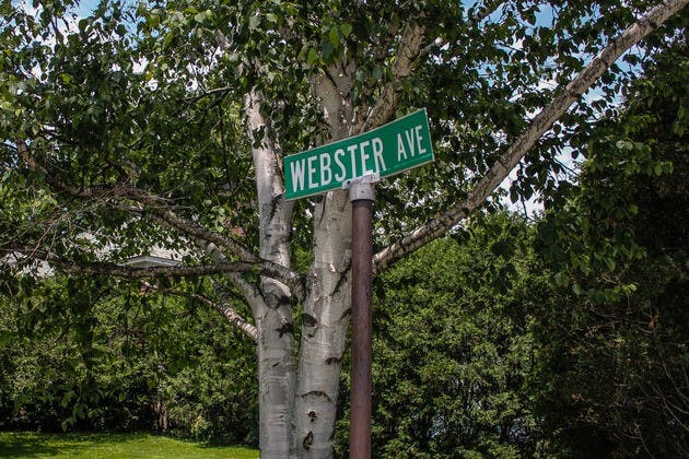 freshmenissue.news.fratrow