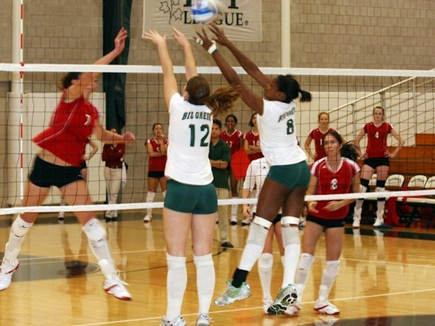 Big Green volleyball defeated Columbia in a five-game thriller only to lose to Cornell in four games the following day.