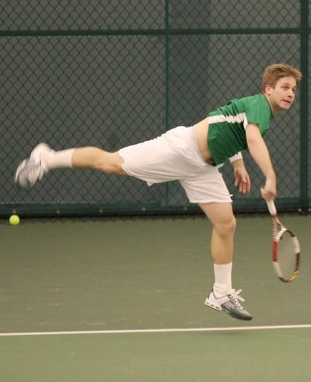 Sophomore Ari Gayer came storming back for a big win at No. 5 singles.