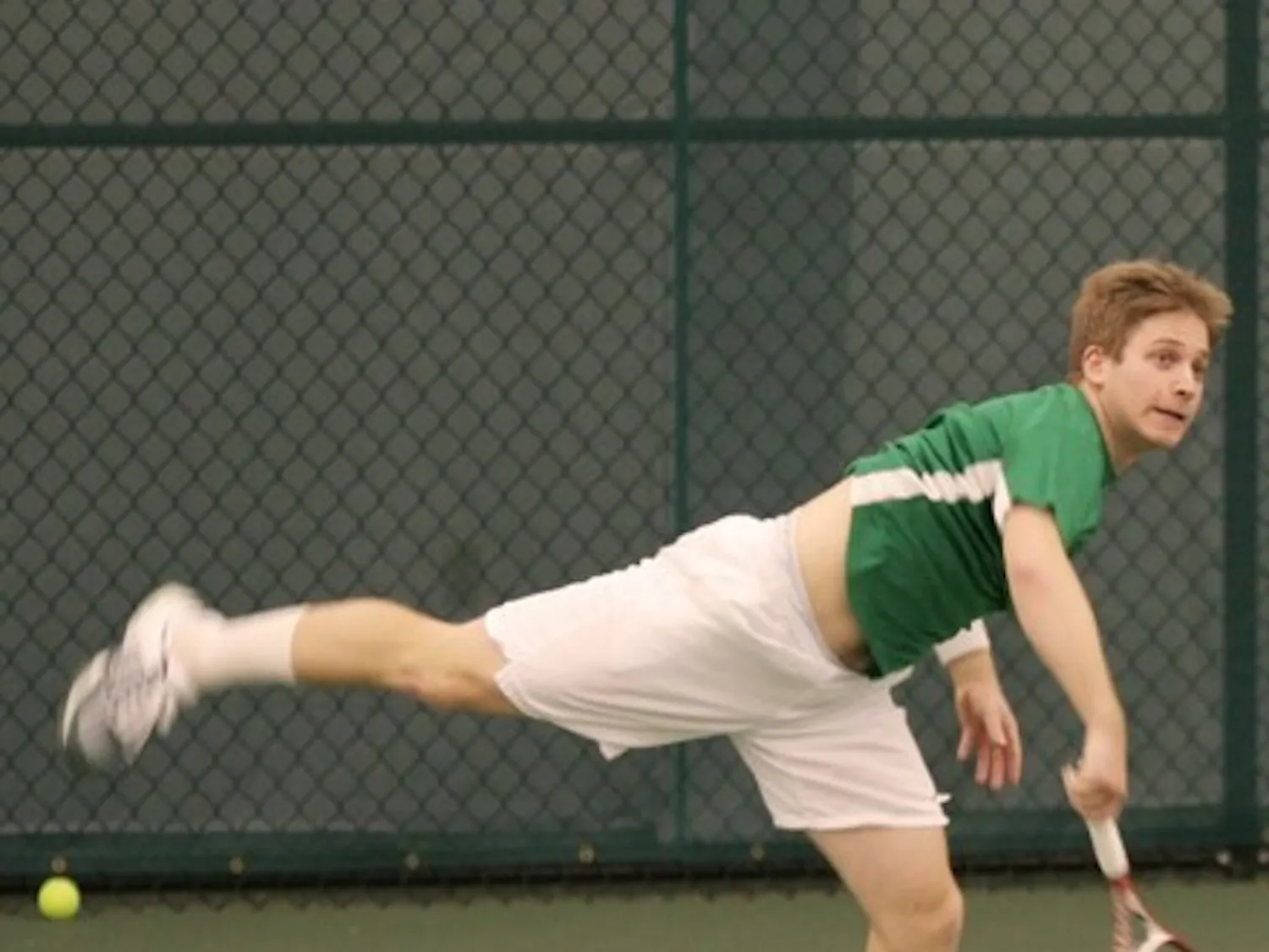 Sophomore Ari Gayer came storming back for a big win at No. 5 singles.