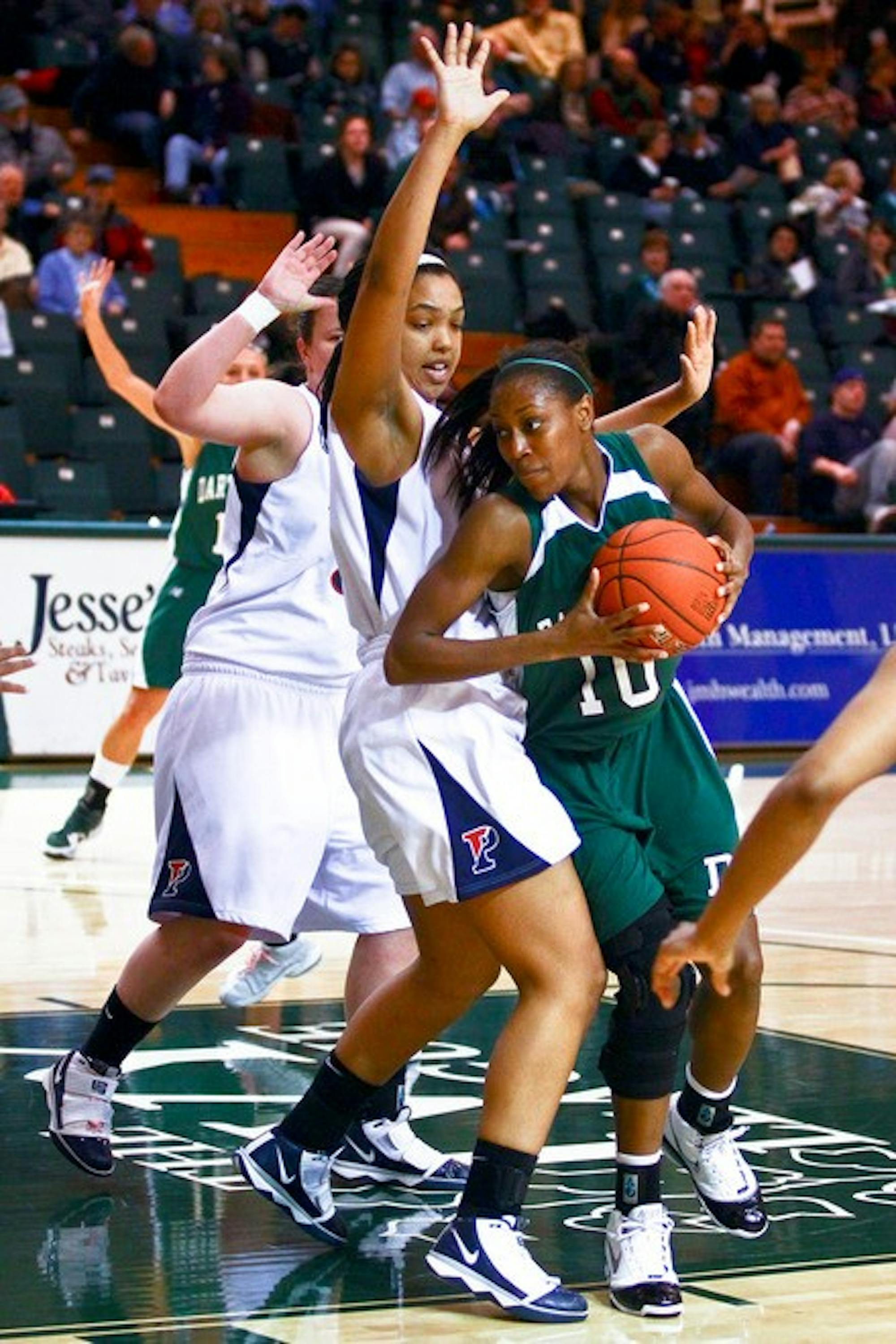 01.18.11.sports.wbasket