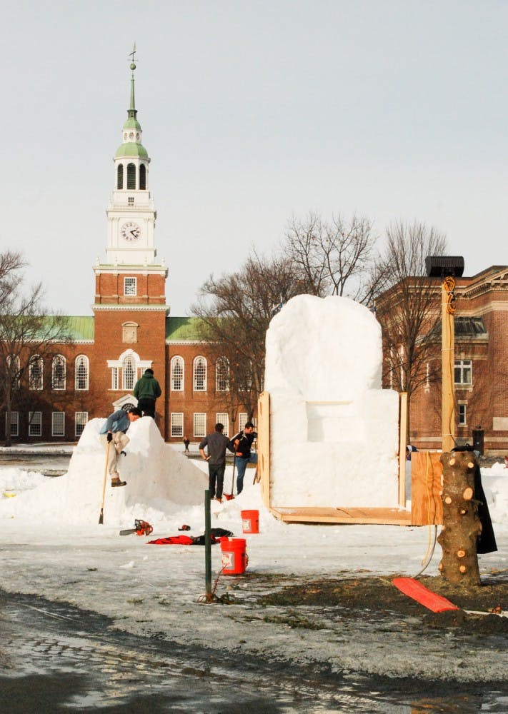 2.7.14.carnival.thronesnowsculpture