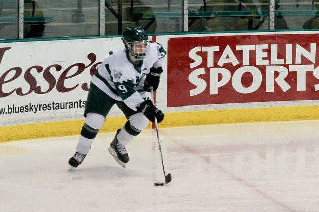 10.31.11.sports.WHockey