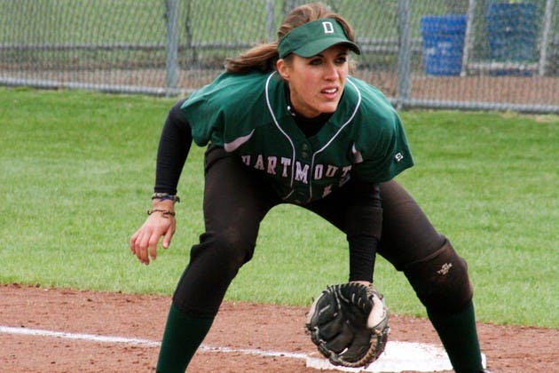 05.10.10.softball_ashley mitchell