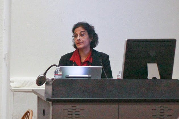 05.12.10.news.india_sujin lim