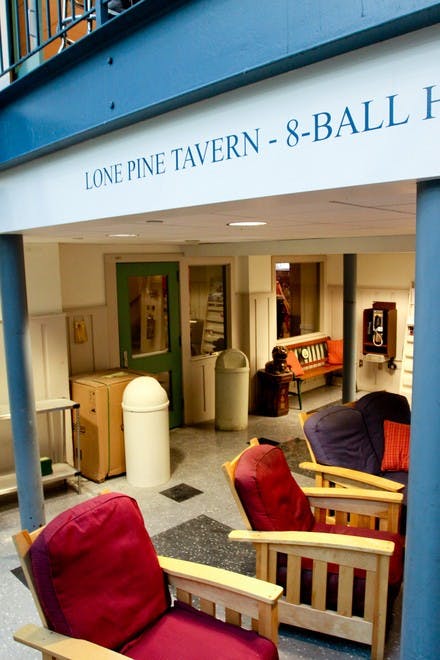 10.08.09.news.lonepine