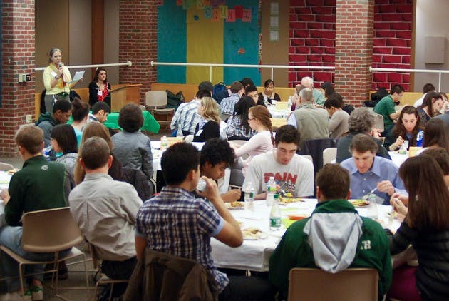 1.15.13.news.offcampus2