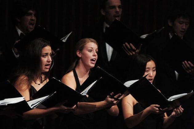 Dartmouth Chamber Siingers - Performance November 2005