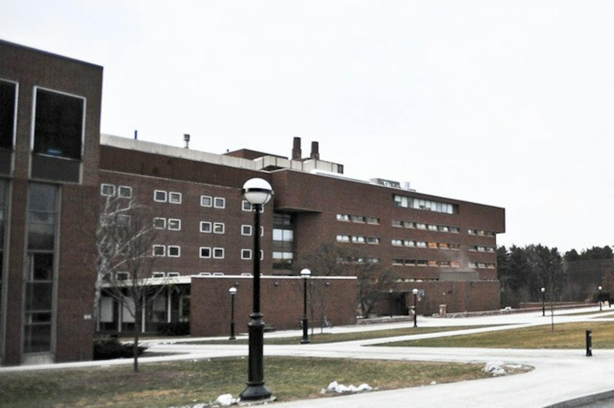 01.05.11.news.medcshoolprof