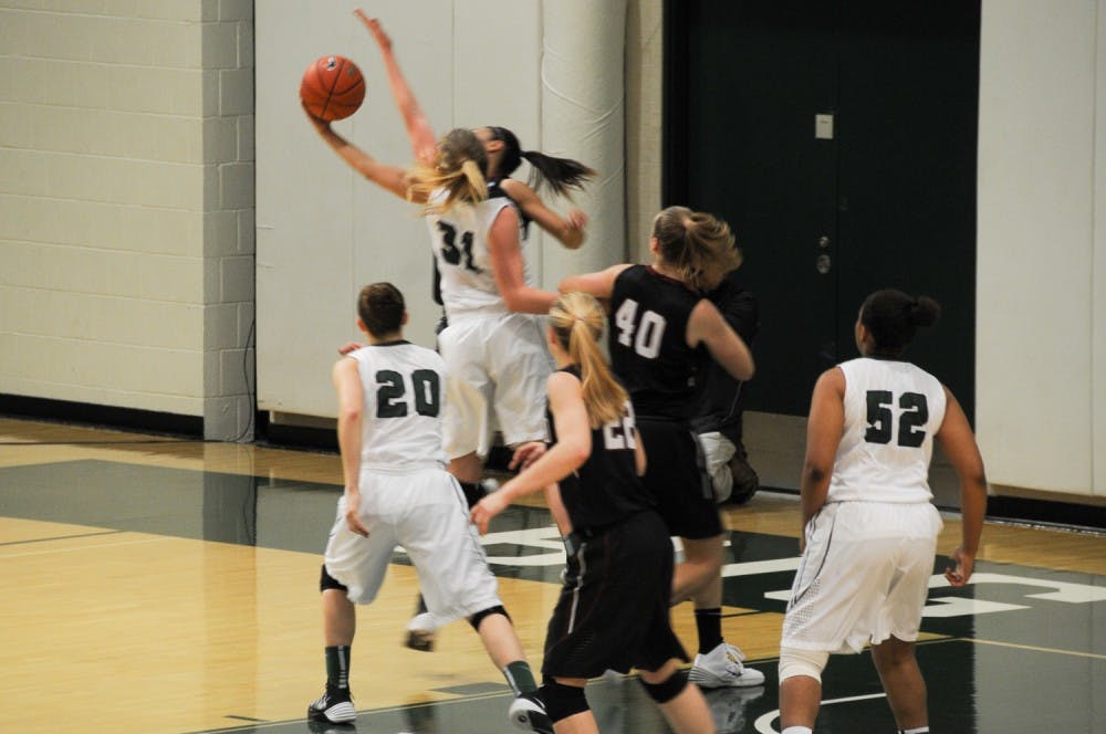 2.10.14.sports.wbasketball