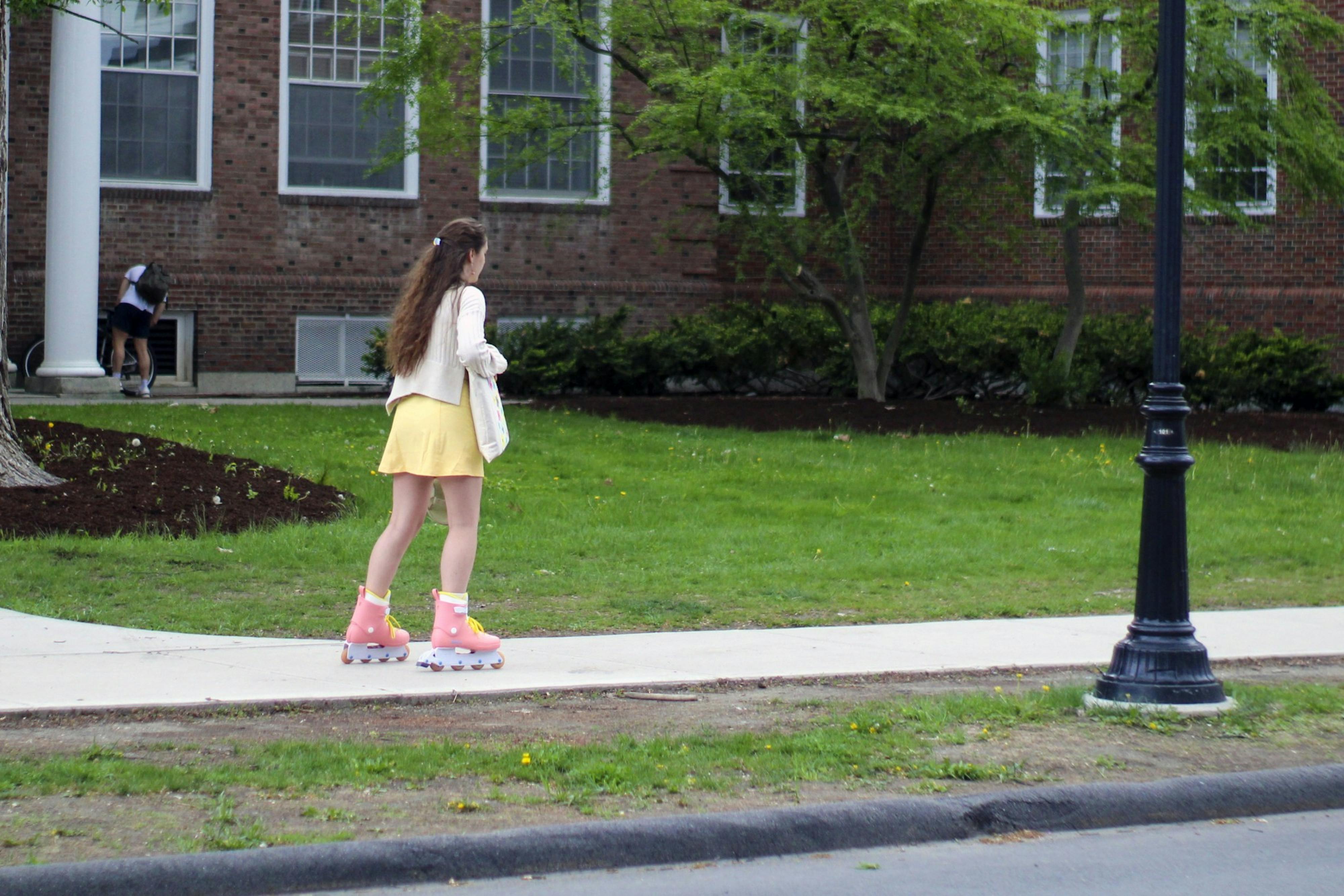 5-24-22-rollerblading-emilliden