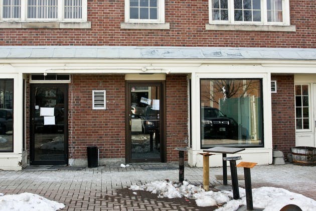 02.15.10.news.IndiaQueen