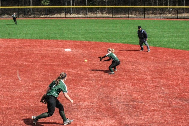 3.29.13.sports.softball_ Nathan Yeo