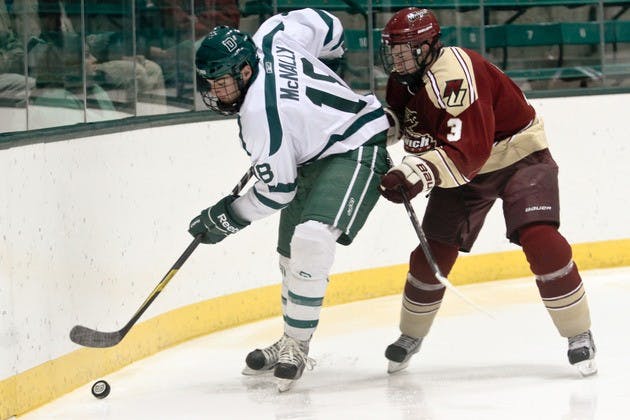 01.23.12.sports.mhockey1