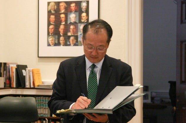 06.01.10.news.jkim_dani wang