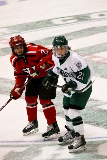 01.11.10.sports.Whockey