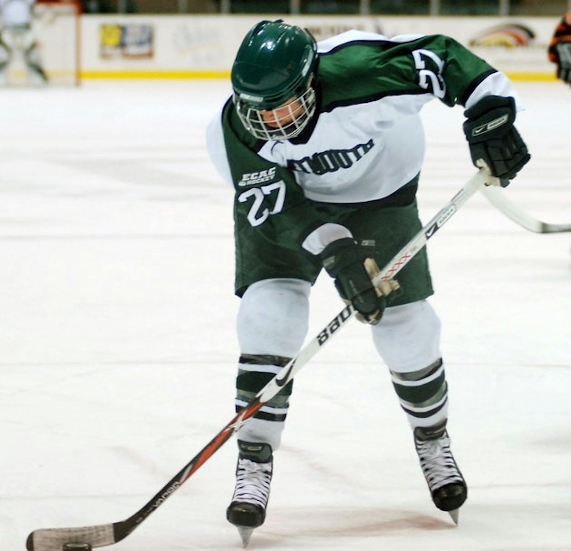 Sarah Parsons '10 and the Big Green women fought to a weekend split.