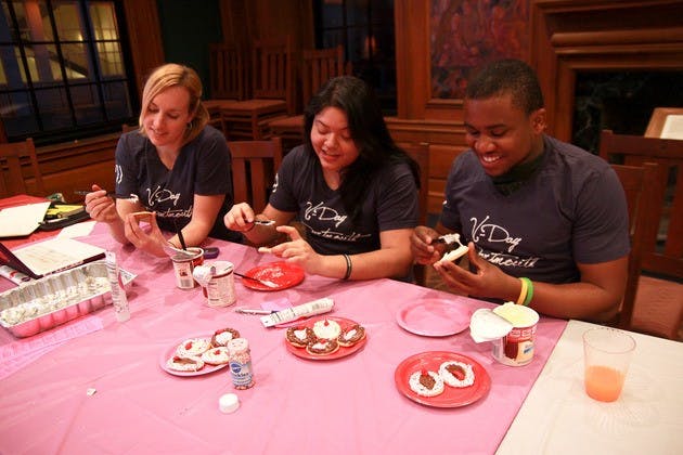 02.24.12.news.vweekwrap