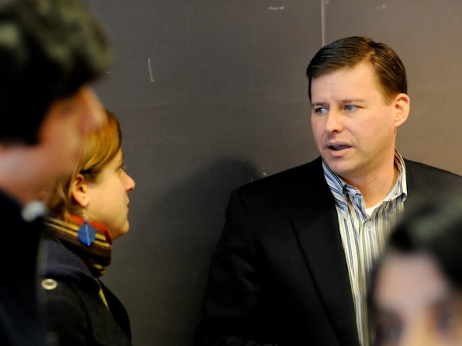 Illinois congressional candidate Charlie Wheelan '88 spoke to students during a visit to campus in January.