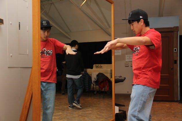 01.10.11.arts.streetsoul