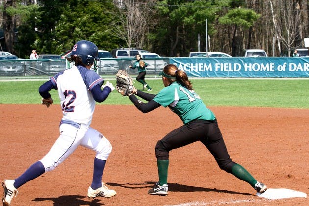 10.07.10.sports.softball
