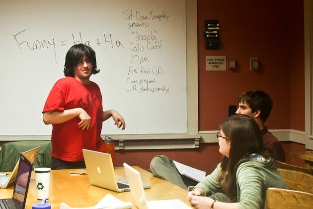 11.10.09.arts.sit_down