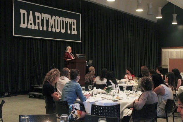 05.27.11.news.WomenDinner