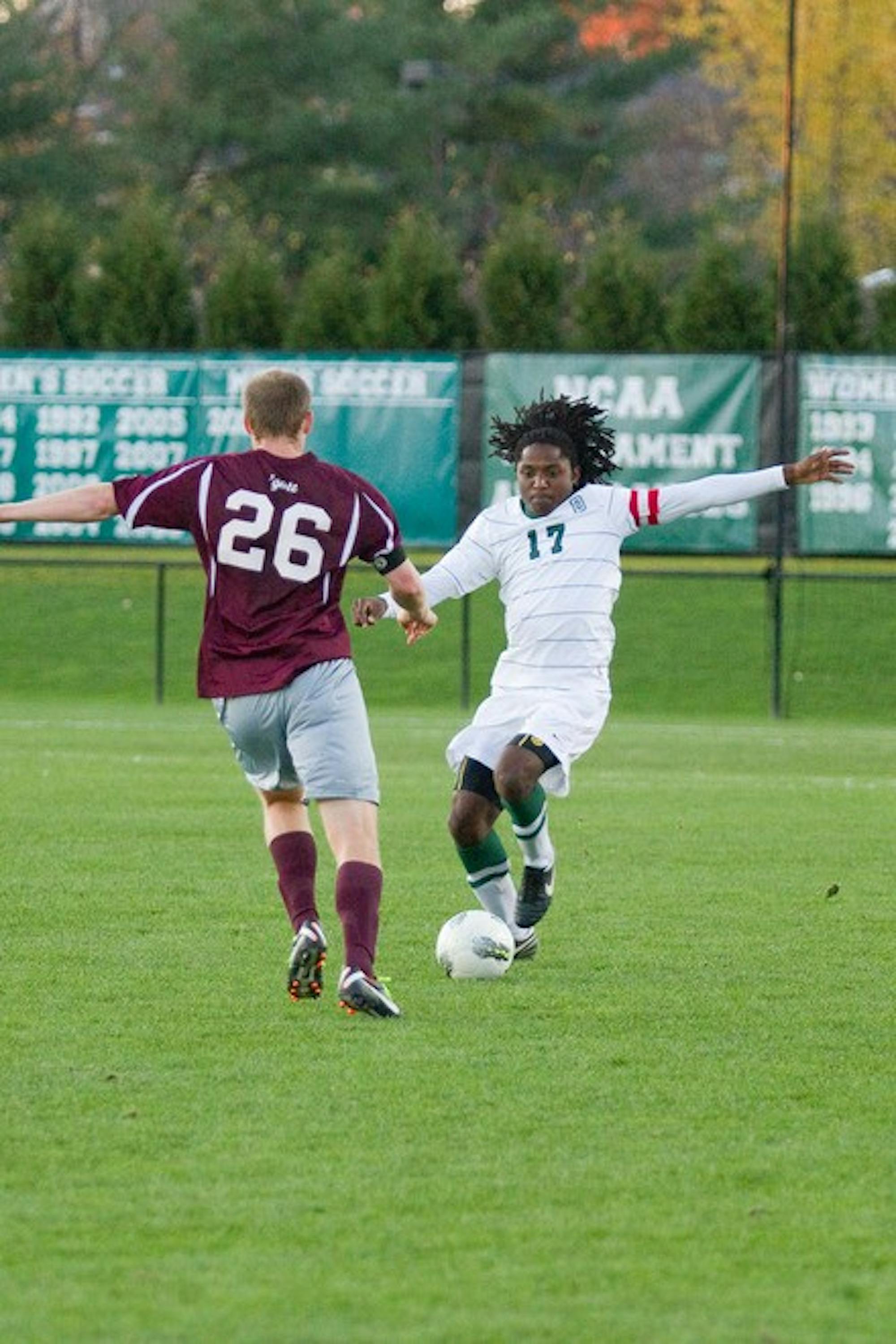 10.26.11.sports.MSoccer