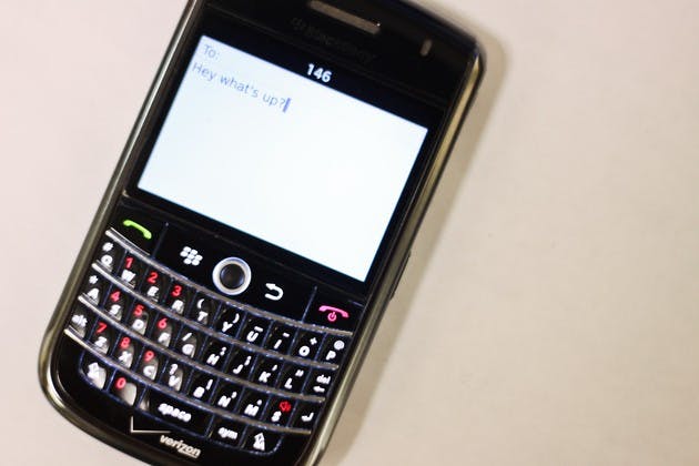 04.06.10.news.textmessaging