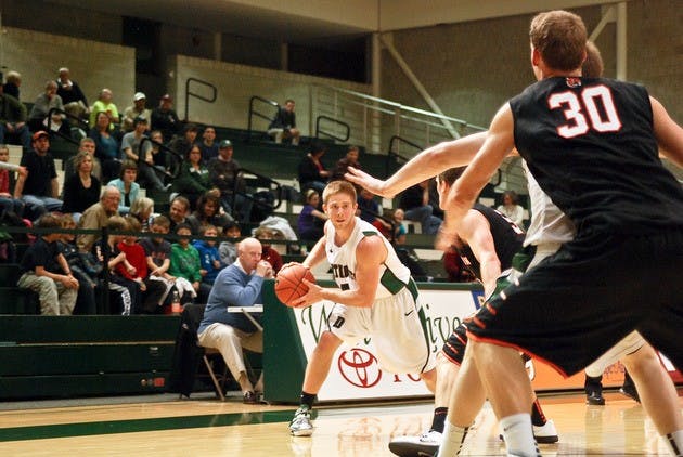 2.25.13.mens-basketball