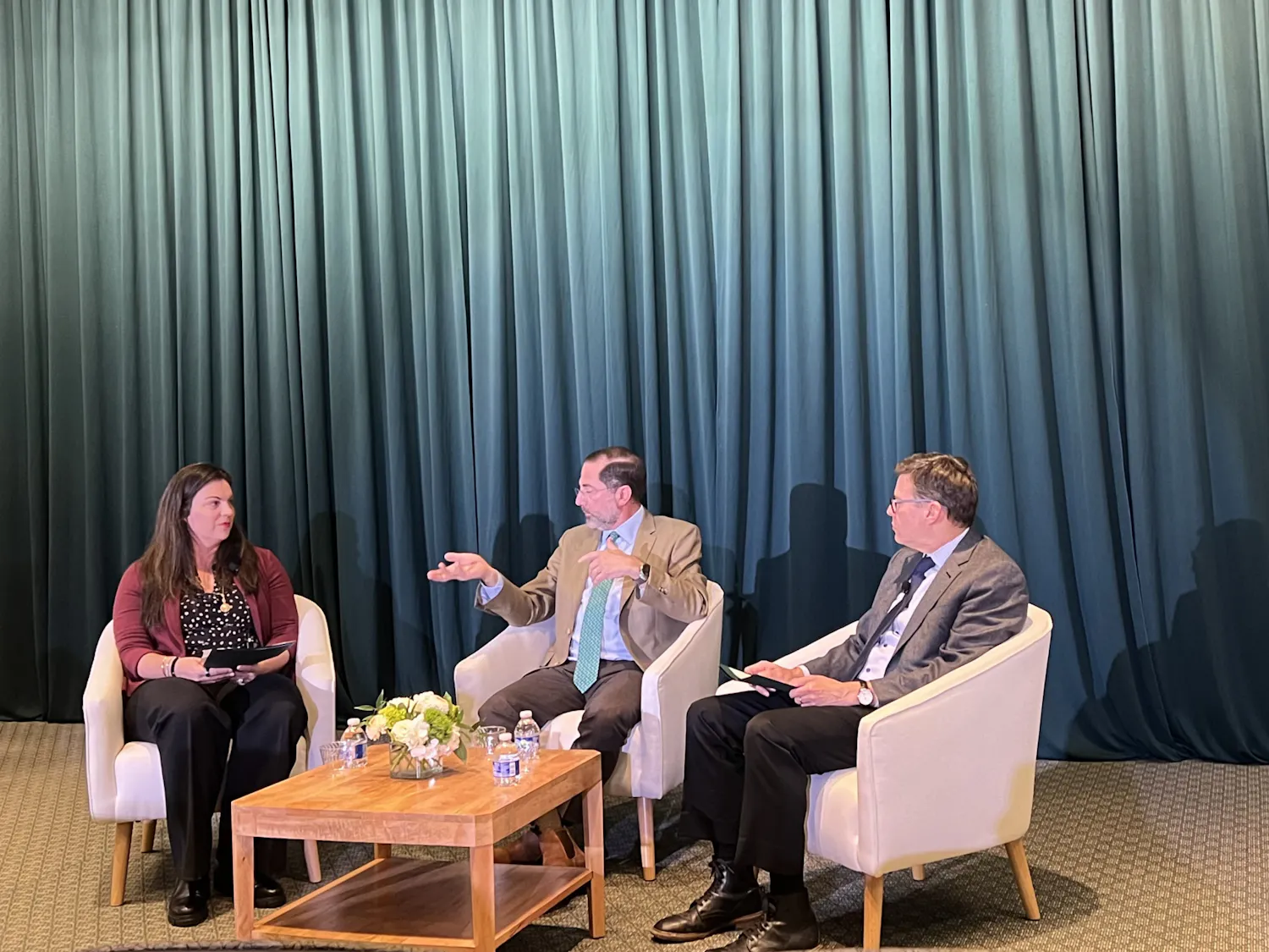 Alex Azar Event.heic