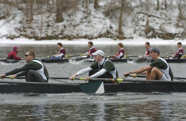The Dartmouth varsity lightweight eight, the defending Eastern Sprints champion, dispatched Delaware by three seconds Saturday on Lake Quinsigamond in Worcester, Mass.