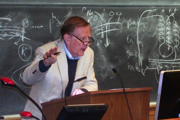 Columbia University history professor Richard Bushman discussed Mormonism and its role in contemporary American politics in a Monday lecture.