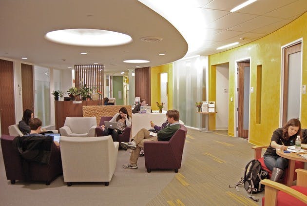 4.2.13.news.advisingcenter