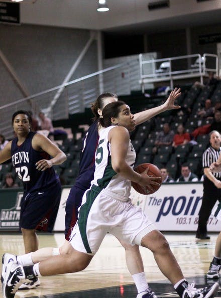 02.23.11.sports.WBasketball