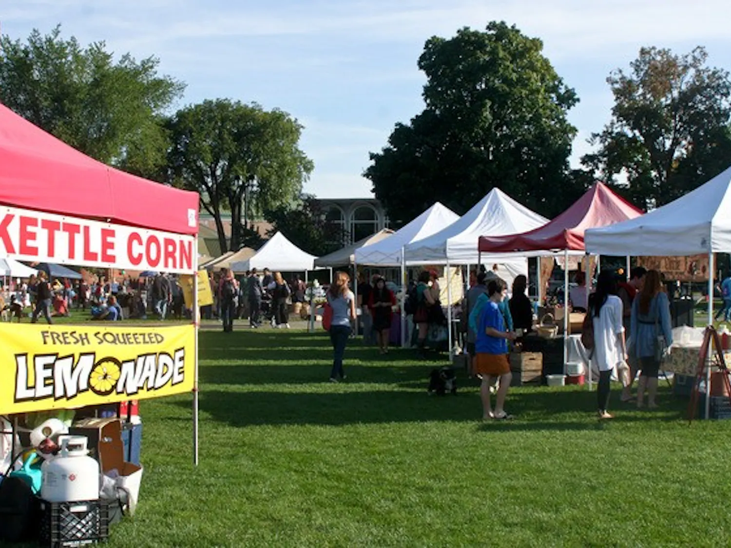 09.22.11.news.farmersmarket