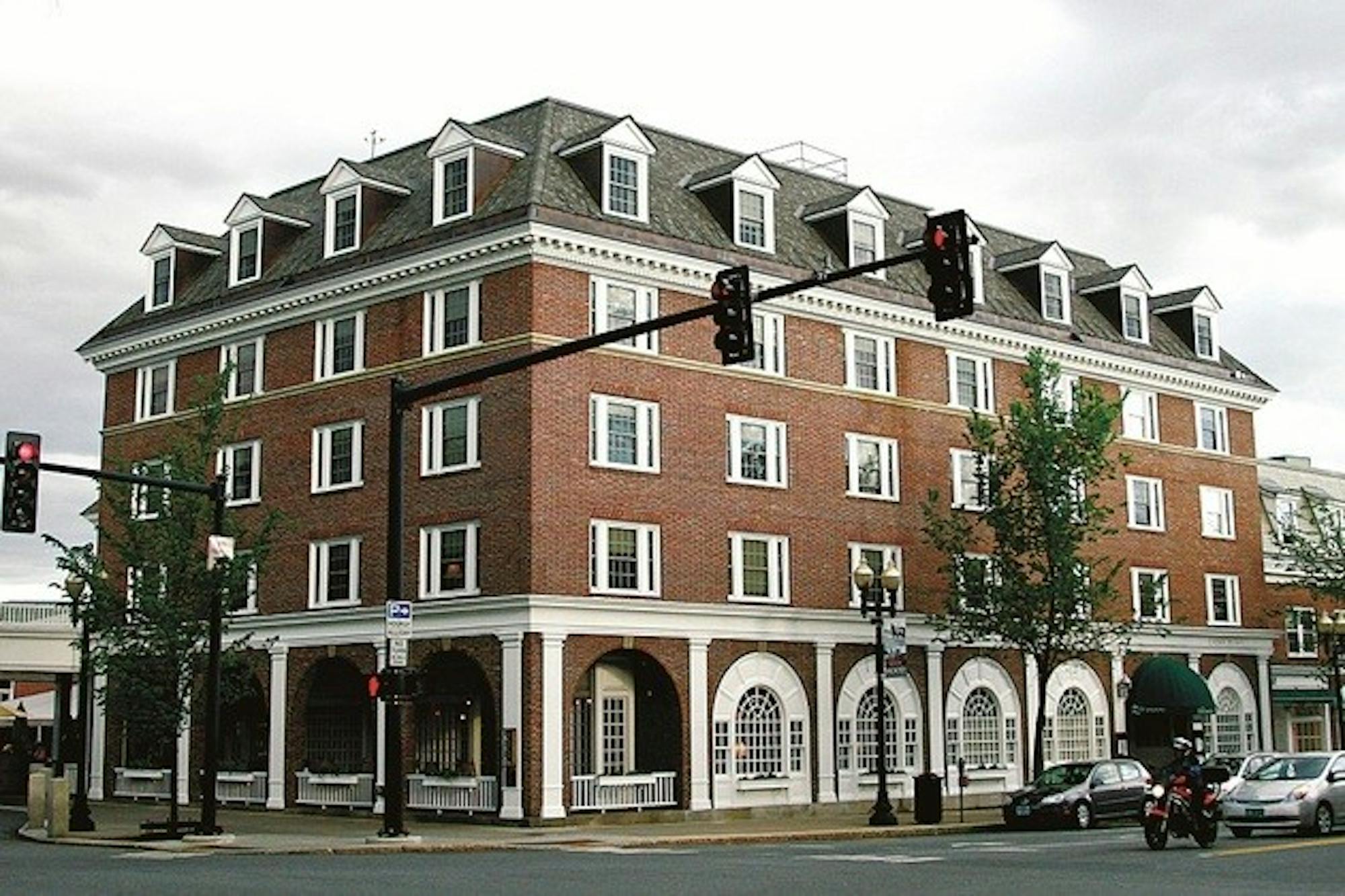 The Pyramid Hotel Group will begin running the daily operations of the Hanover Inn on August 1.