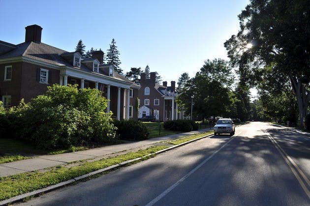 07.09.12.news.fratrow_samrauschenfels