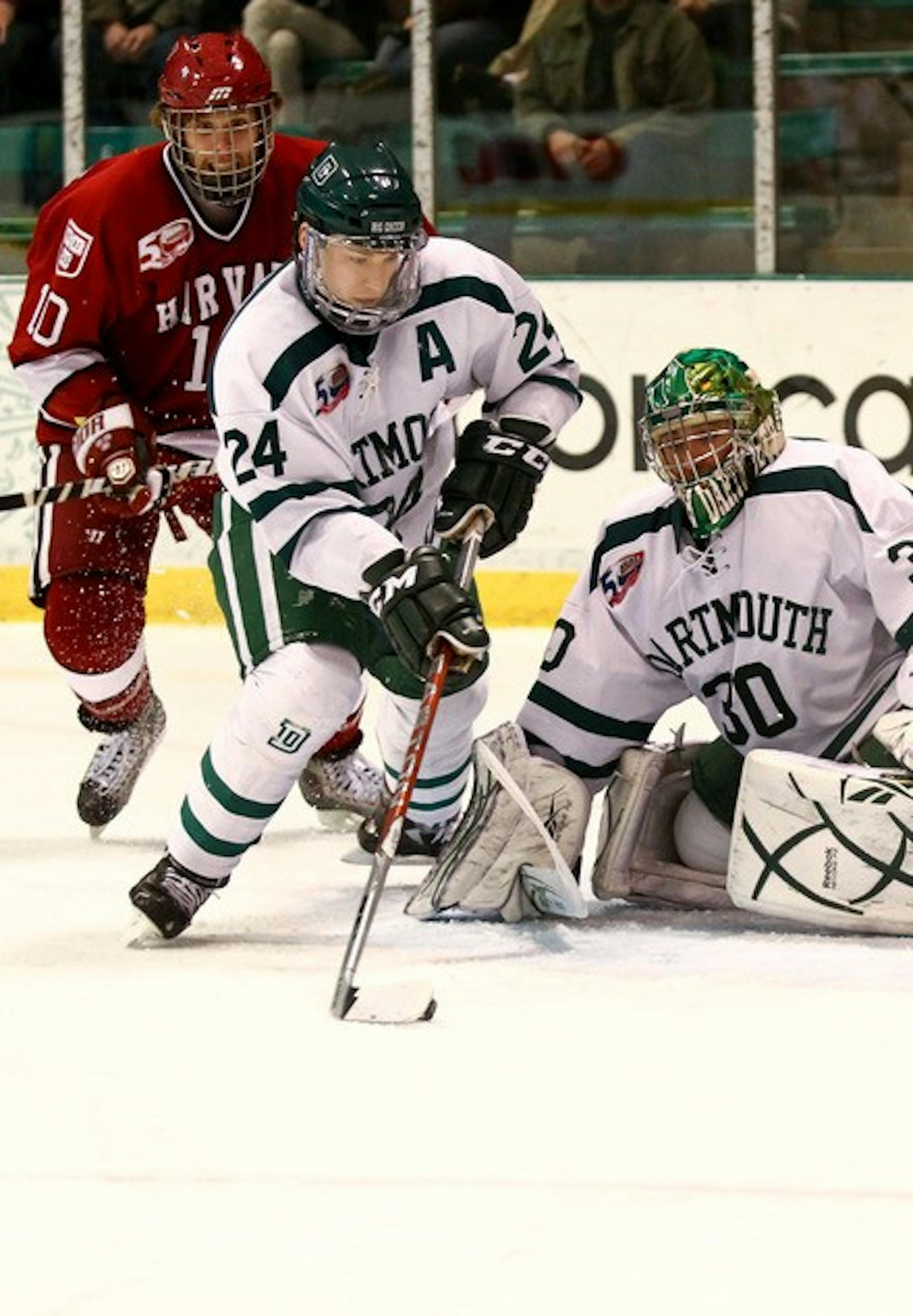 01.04.11.sports.mhockey