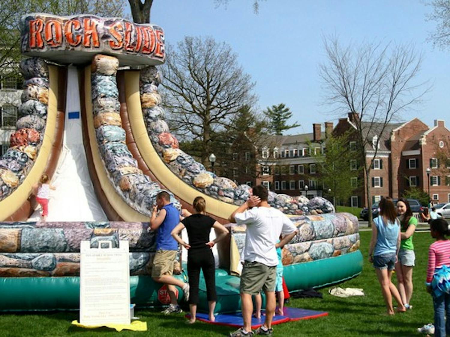 05.03.10.news.carnival_sophie novack2