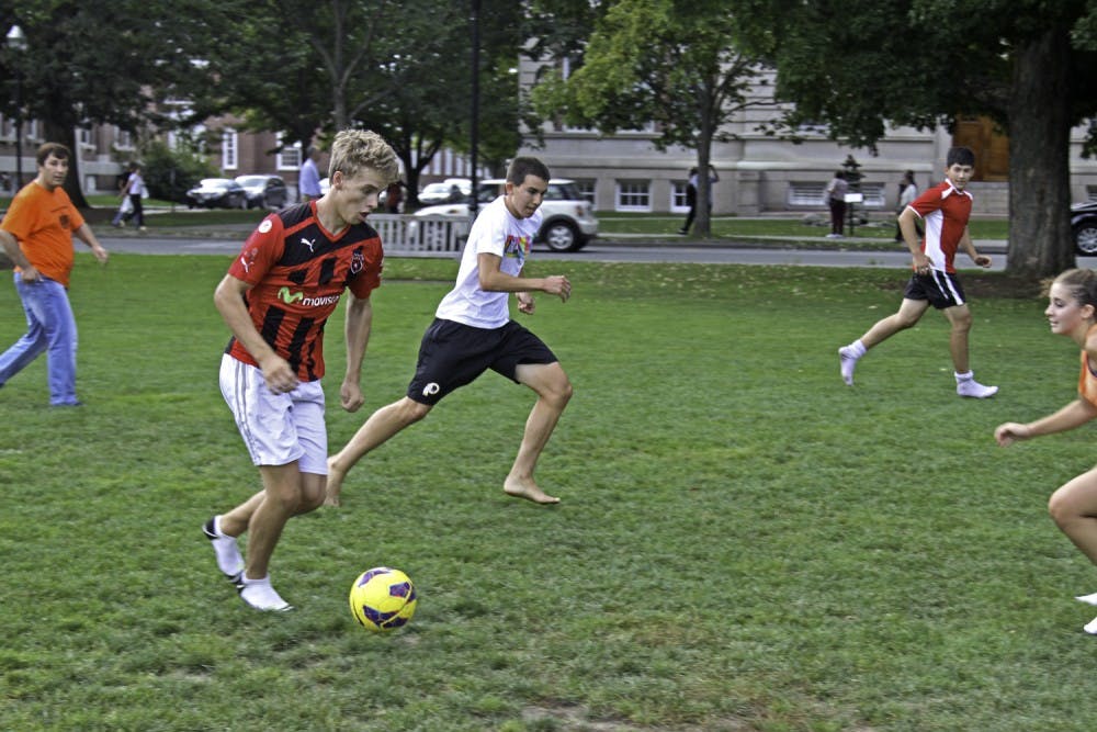 02.20.15.Mirror.Summer Photo_Tracy Wang