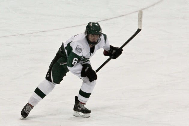 3.3.13.sports.womens-hockey-captain