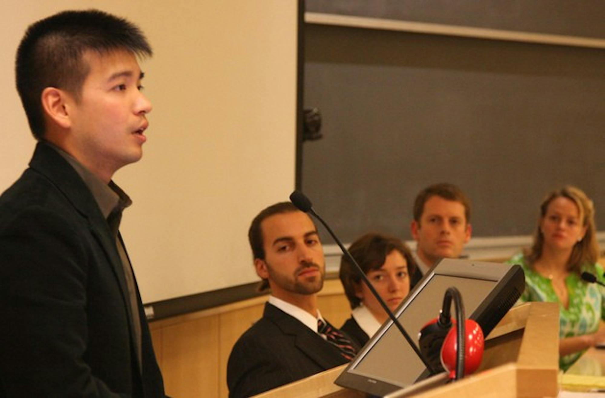 Professor Daryl Press moderates a panel of four alumni of the Dickey Center's War and Peace Fellows program focusing on the way the program affected their career paths.