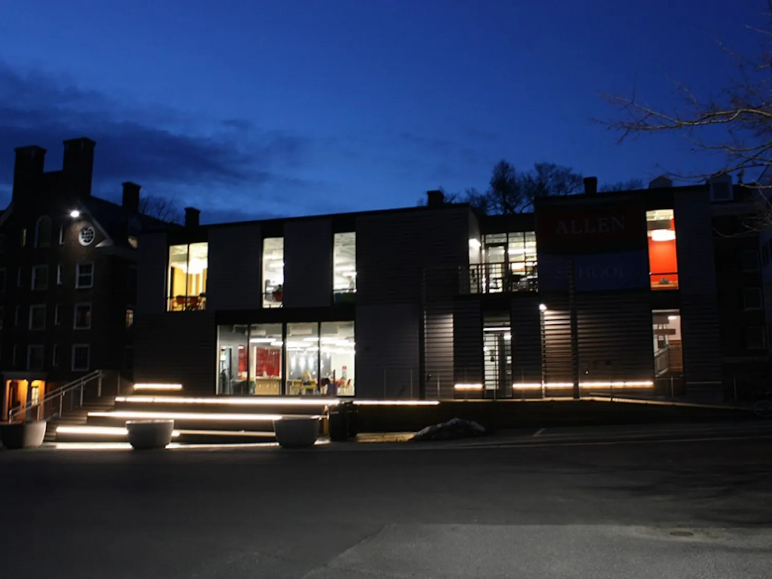 The introduction of house communities last fall does not seem to have affected interest in Living Learning Communities, which make up roughly 10 percent of on-campus housing.