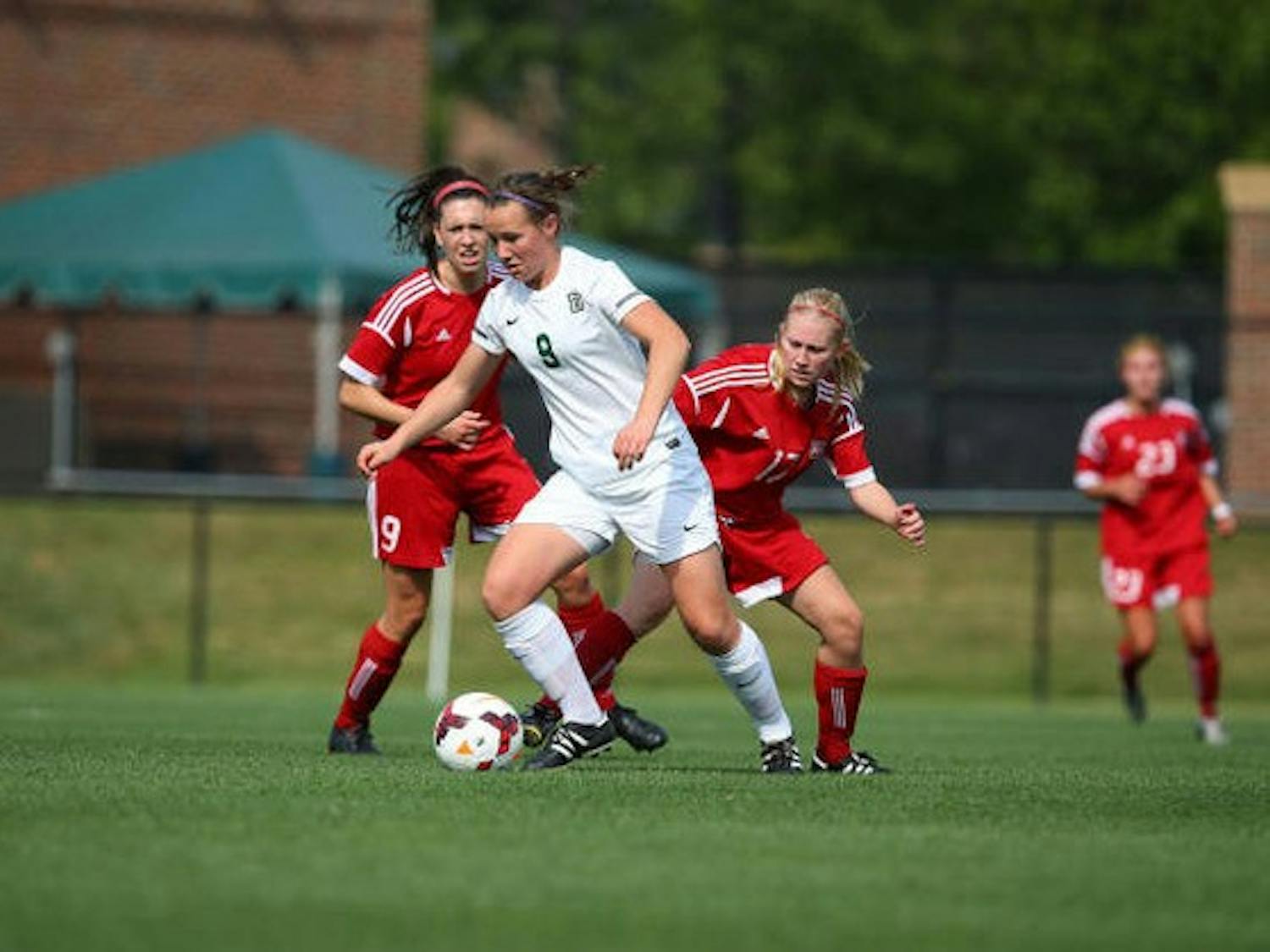 Holly Patterson '17 comes to Hanover from the New Zealand national team.