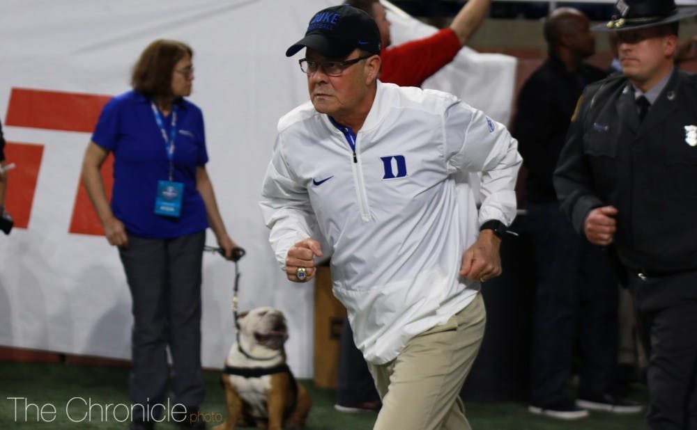 <p>Cutcliffe signed the 16-player class Wednesday morning.</p>
