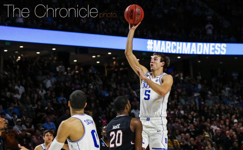 <p>Luke Kennard struggled mightily in the NCAA tournament and now will have to decide whether or not to return to school.&nbsp;</p>