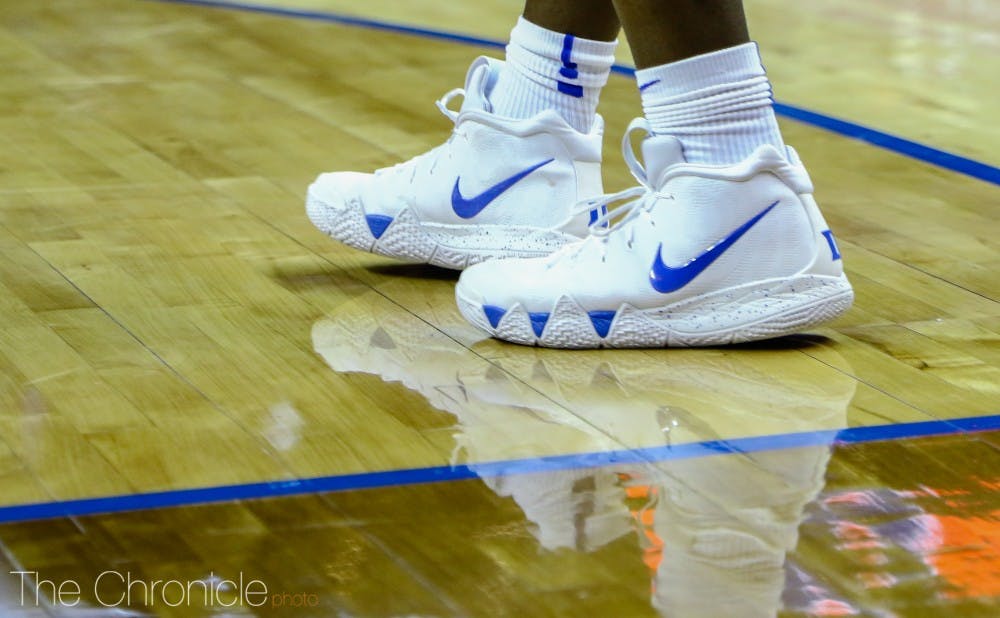 <p>Zion Williamson sported some new kicks against Syracuse.</p>
