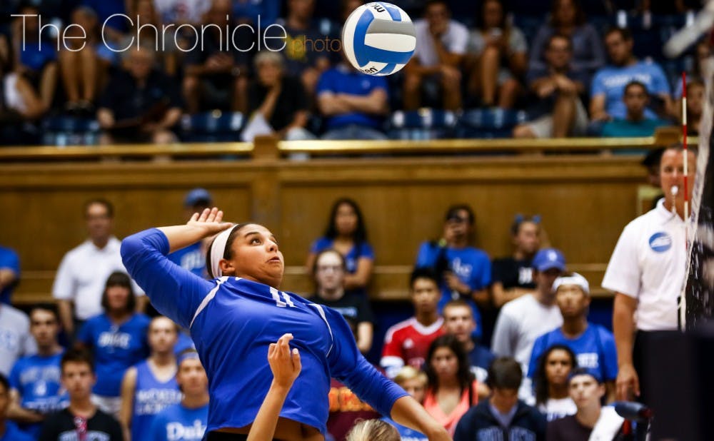 Senior middle blocker Jordan Tucker posted two games with double-digit kills this weekend but could not lift the Blue Devils to a win at Notre Dame.&nbsp;